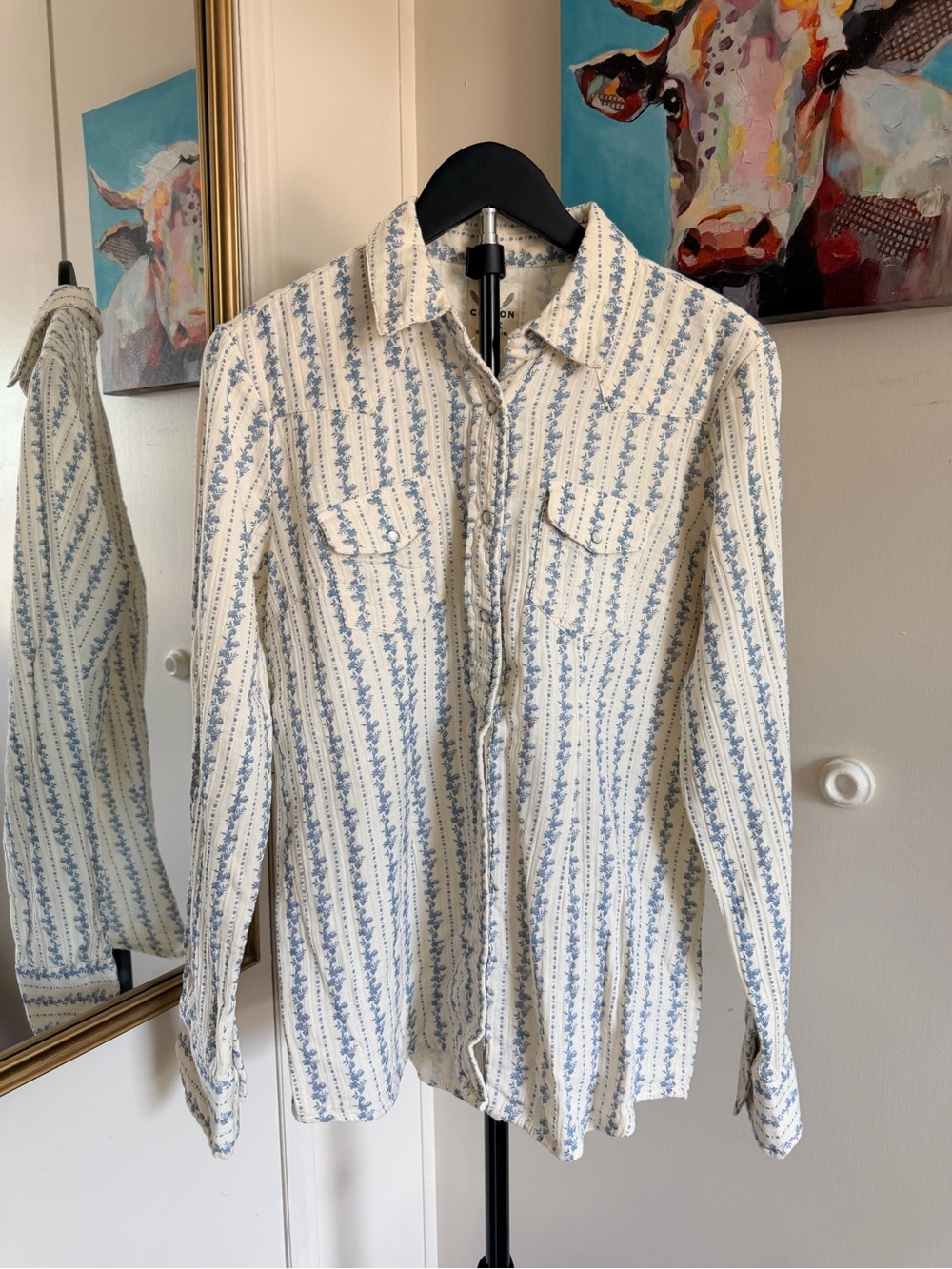 Cotton Rye Outfitters Blue Floral Button Down Small